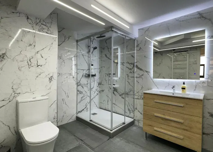 Oriola 35 Apartman *
